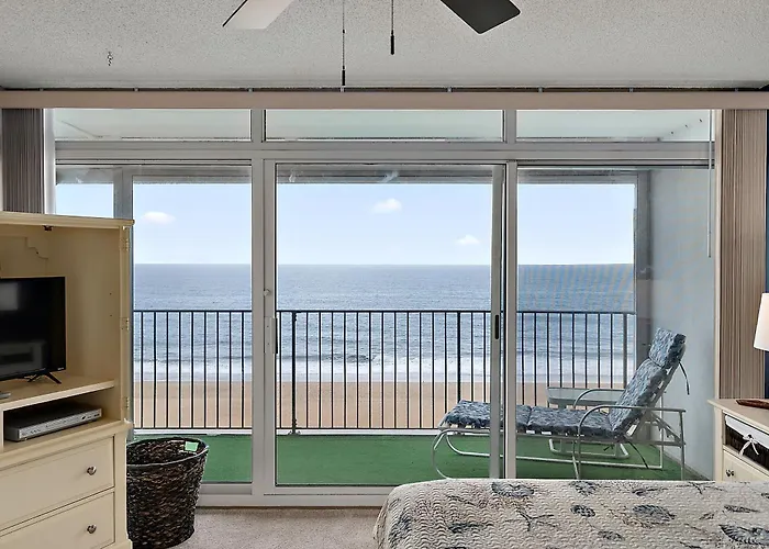 Towers 703 | 3 Bedroom With Indoor Pool! *