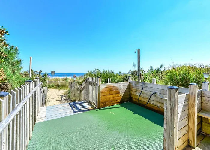 Towers -3 Bedroom With Indoor Pool! Holiday home *